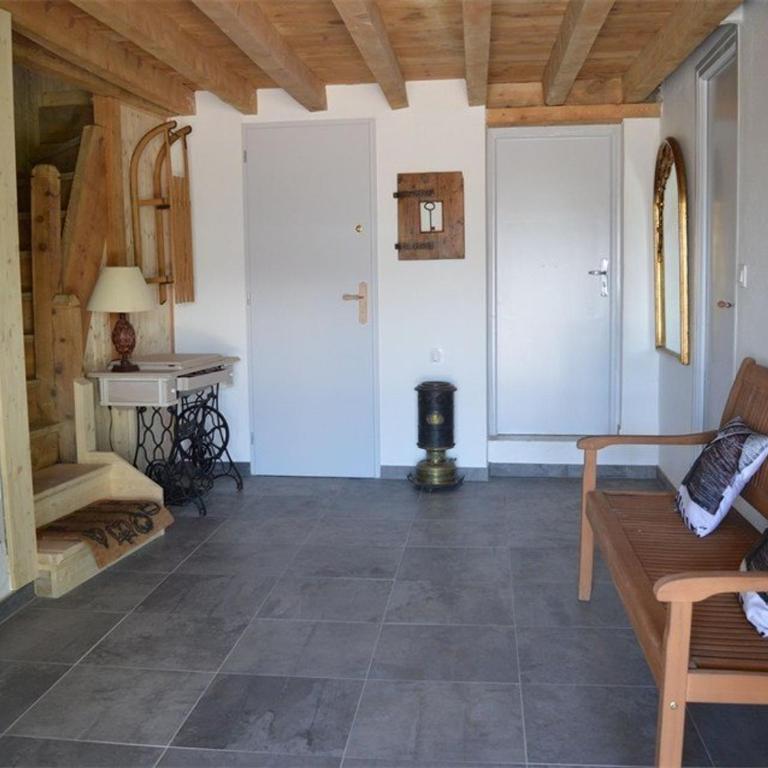 Maison de village rénovée 4 chambres avec vue sur lac - FR-1-593-6 - Ferienhaus - 17