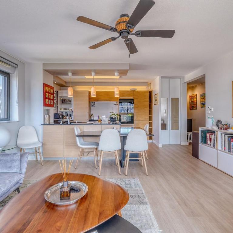 Superbe Appartement • Clim & Parking à Bordeaux - Appartement 2 Chambres avec Terrasse - 7