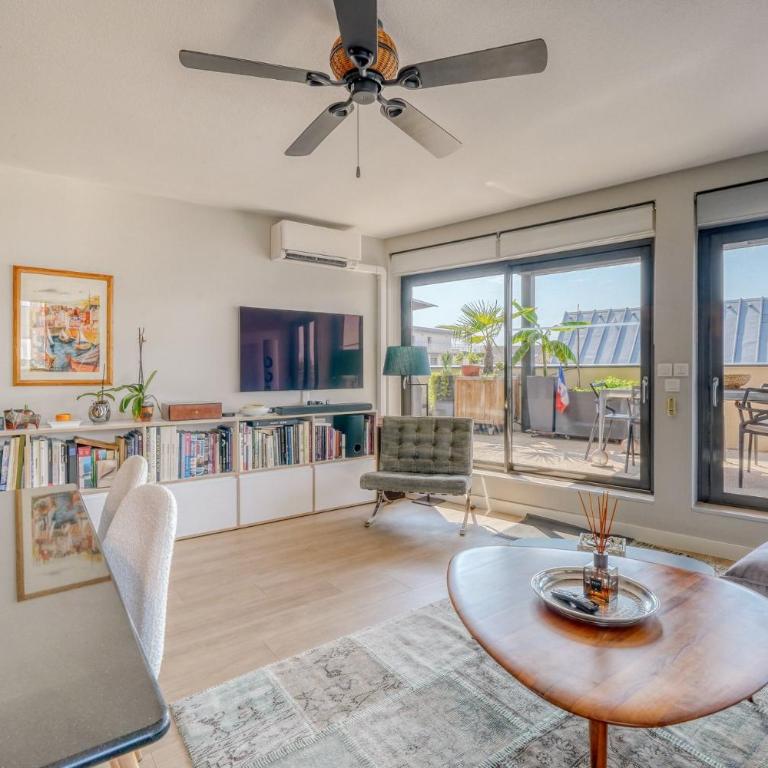 Superbe Appartement • Clim & Parking à Bordeaux - Appartement 2 Chambres avec Terrasse - 21