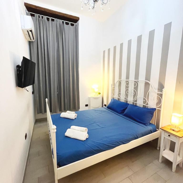 Vecchia Napoli Purgatorio - Camera Matrimoniale con Bagno Privato - 6