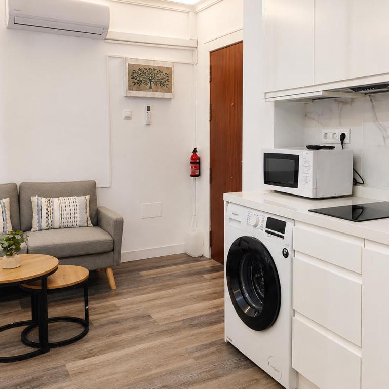 Living4malaga Charming Suite - Estudio - 14