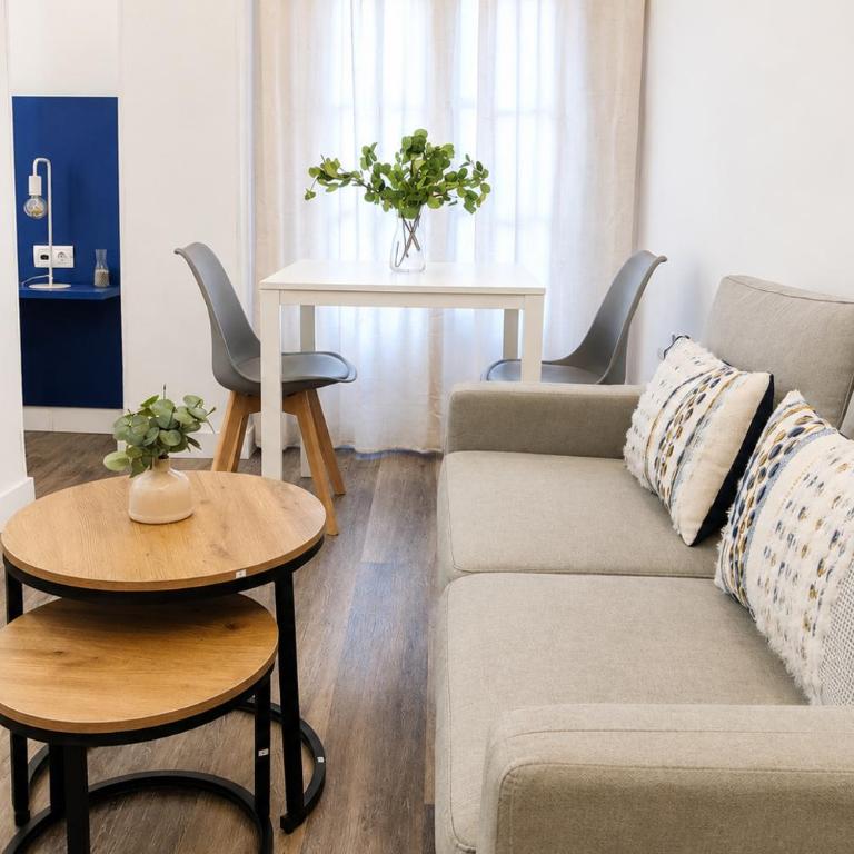Living4malaga Charming Suite - Estudio - 16