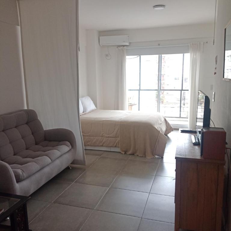 Tranquilo y Luminoso Estudio II - One-Bedroom Apartment - 2