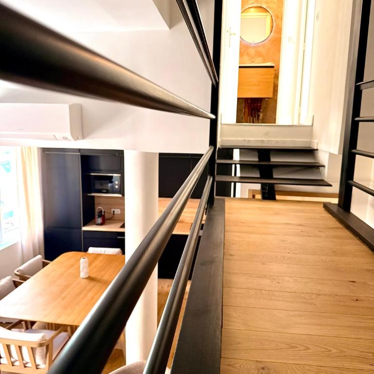 Gold square of Nice great duplex renovated AC - Appartement - 13