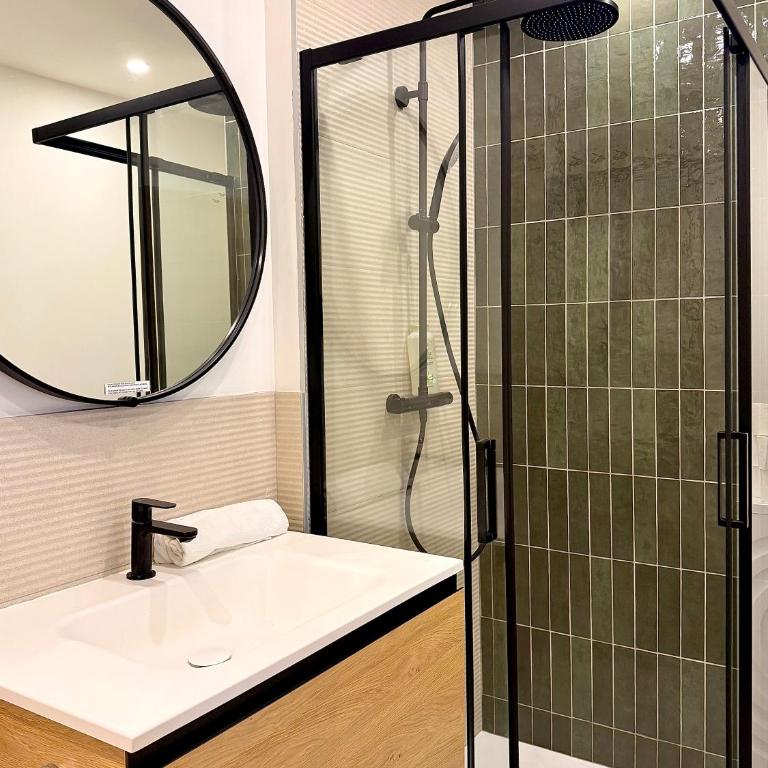 Gold square of Nice great duplex renovated AC - Appartement - 27