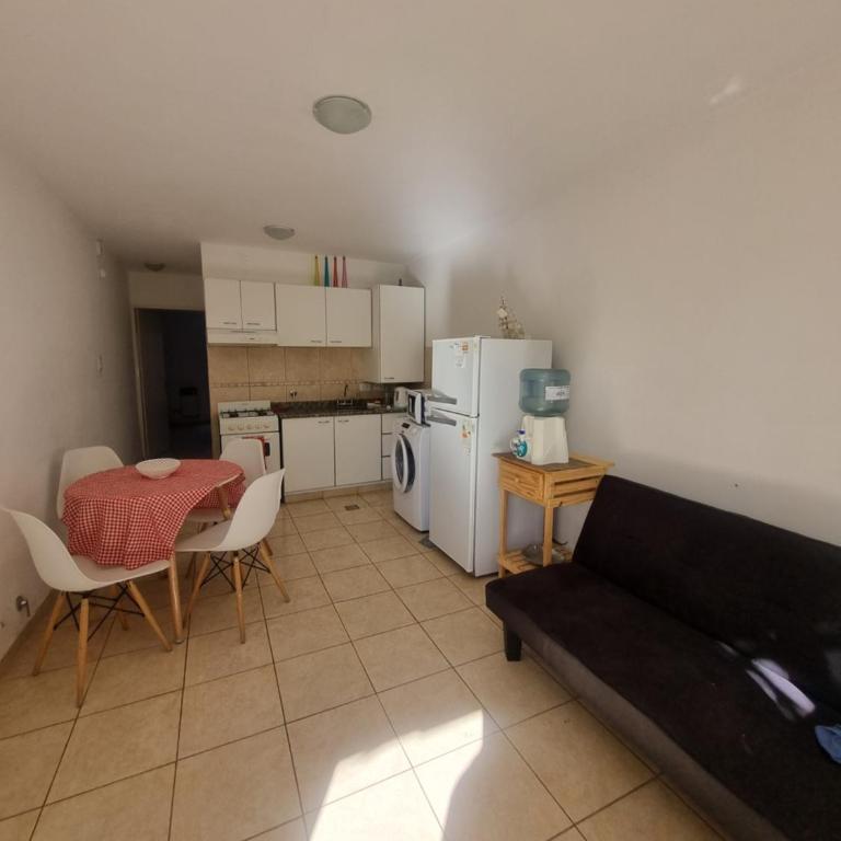 Dpto cercano al centro con WIFI - One-Bedroom Apartment - 1