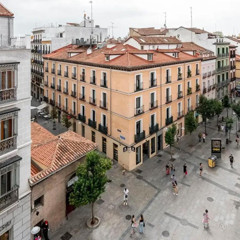 Password to Madrid Chueca - Suite Superior - 6