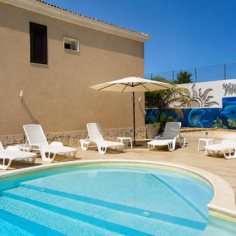 Villa Giugiola - Villa con piscina privada - 1