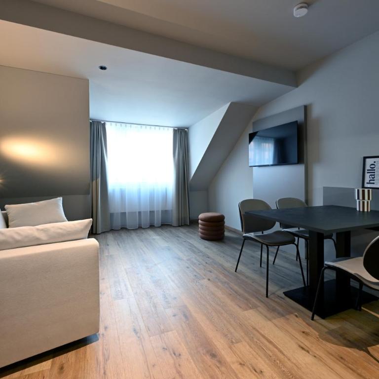 WYSE Apartments Nürnberg City, klimatisiert, vollausgestattete Kitchenette, 24h Check-in, Metro - Appartamento Deluxe con 1 Camera da Letto e Vista Città - 38