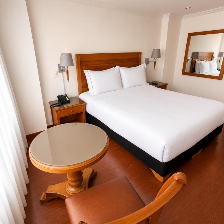 Hotel Egina Bogotá - Habitación Doble Superior - 6