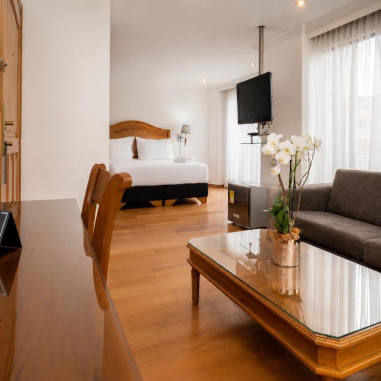Hotel Egina Bogotá - Suite Junior - 7