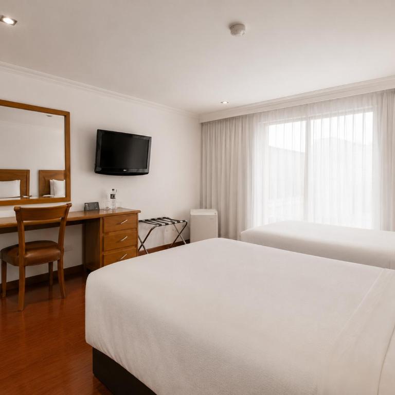 Hotel Egina Bogotá - Habitación Doble - 2 camas - 3