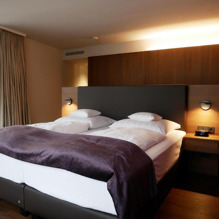 Best Western Premier Hotel Rebstock - Superior Zimmer mit Kingsize-Bett - 6