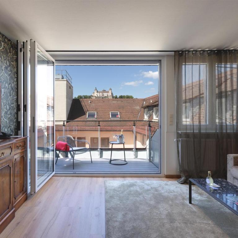 Best Western Premier Hotel Rebstock - Junior Suite mit Kingsize-Bett, Küche und Dachterrasse - 1