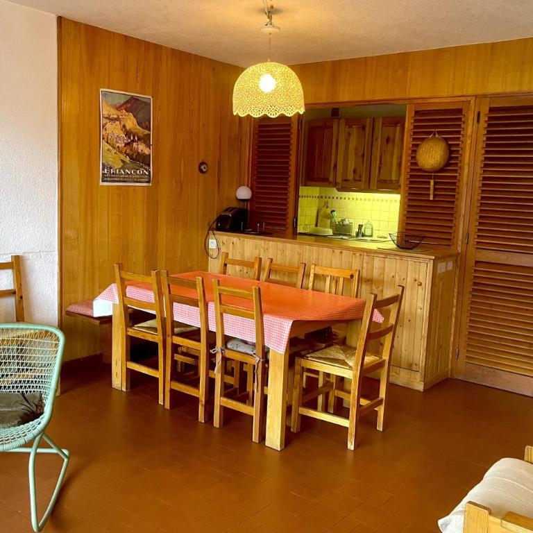 Joli T3 avec loggias plein Sud proche des pistes - Appartement - 4
