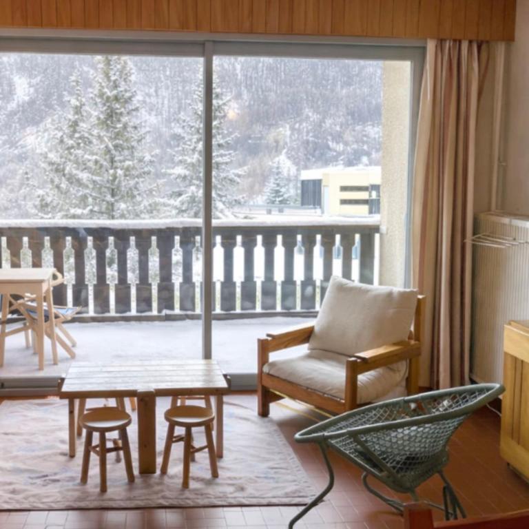 Joli T3 avec loggias plein Sud proche des pistes - Appartement - 9