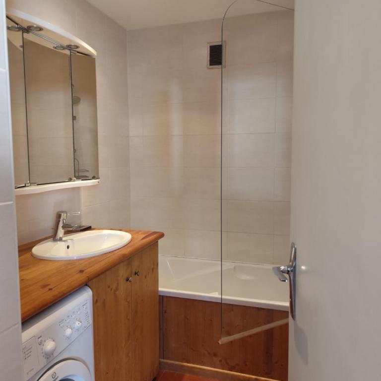 Joli T3 avec loggias plein Sud proche des pistes - Appartement - 12