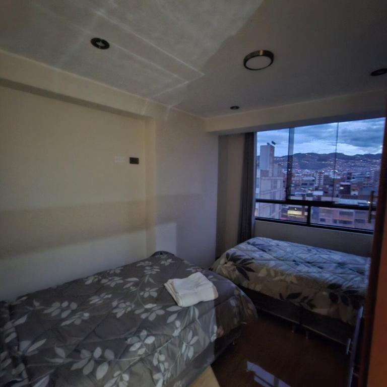Spacious Apartment in Cusco WiFi and Hot Water - Three-Bedroom Apartment - 5