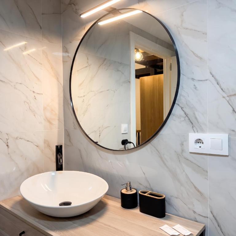 Loft Puerta Almodovar - Appartement - 35