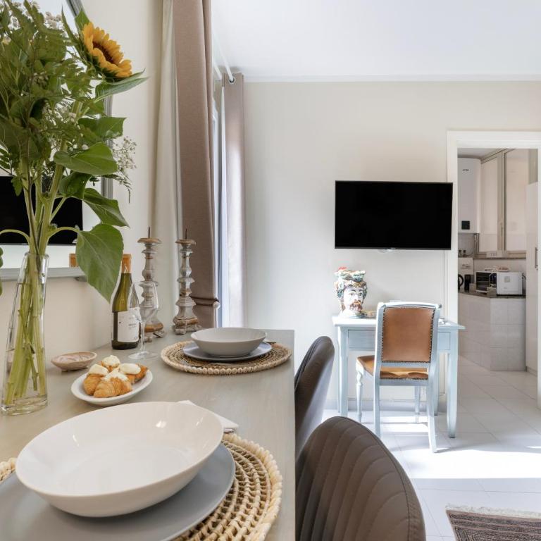 La Chicca nel Barocco - Superior One-Bedroom Apartment with Balcony - 3