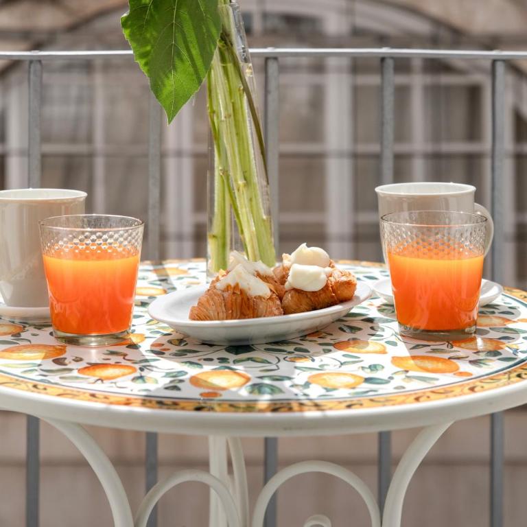 La Chicca nel Barocco - Superior One-Bedroom Apartment with Balcony - 17