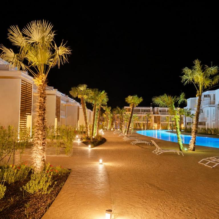 Residence Wave Island - Carraro Immobiliare - Family Apartments - Two-Bedroom Apartment with Pool View - 20