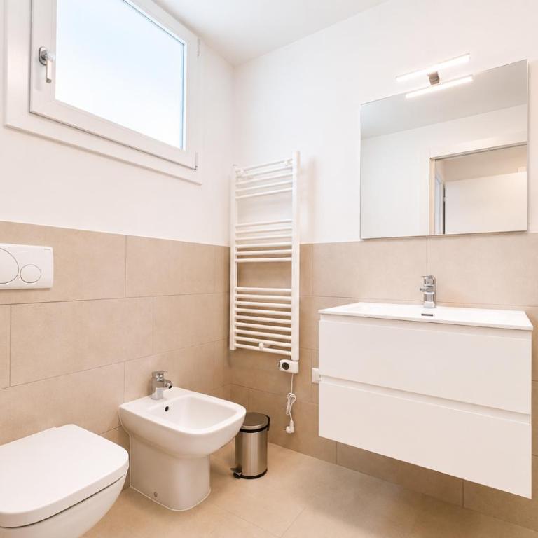 Residence Wave Island - Carraro Immobiliare - Family Apartments - Two-Bedroom Apartment with Pool View - 18
