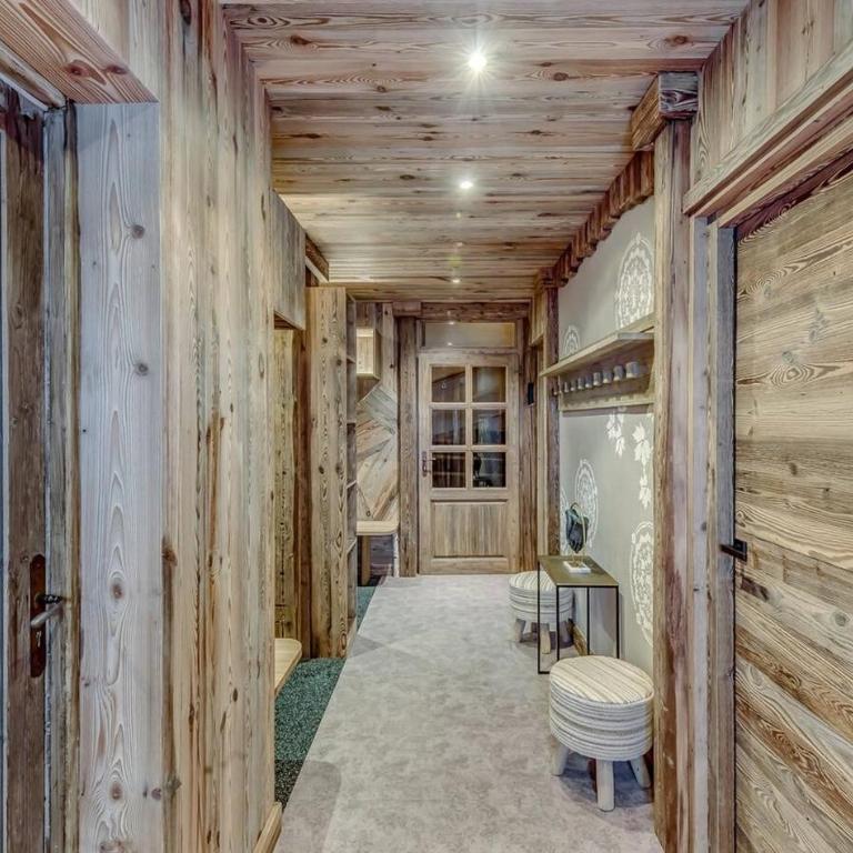 Mountain Apartment Free Parking, Easy Access - Luxuriöse Ferienwohnung mit 4 Schlafzimmern - 19