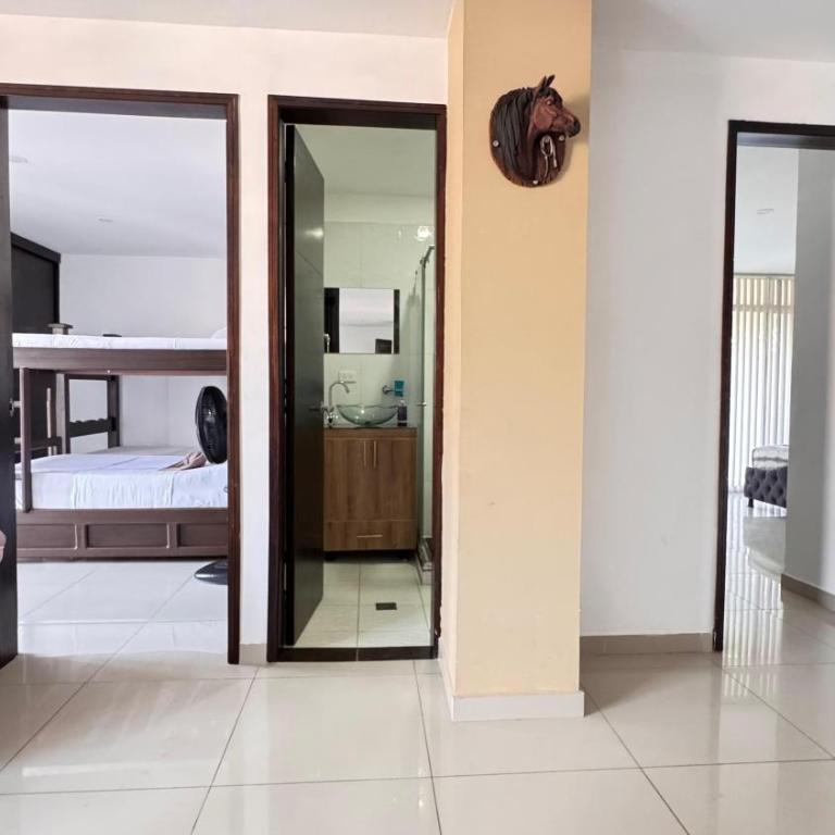 Balcones de la Rivera Apartamento Azulejo 3 - Family Suite with Balcony - 3