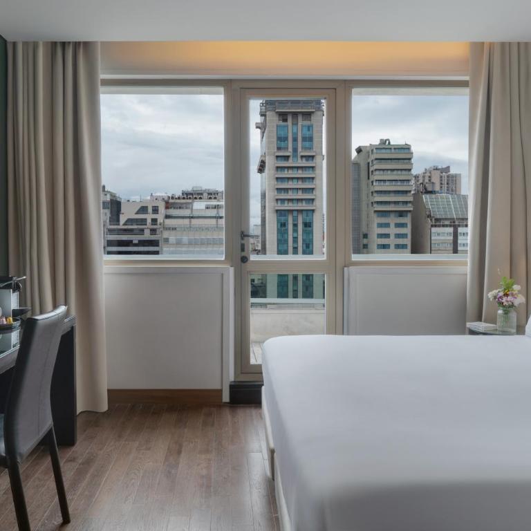NH Buenos Aires Tango - Superior Double with View and Terrace - 1