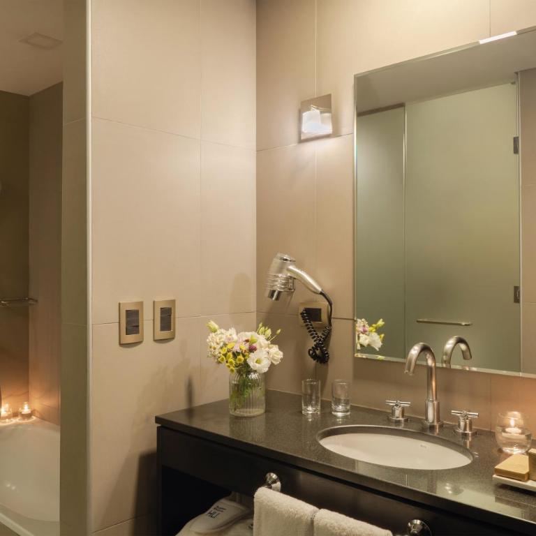 NH Buenos Aires Tango - Junior Suite - 2