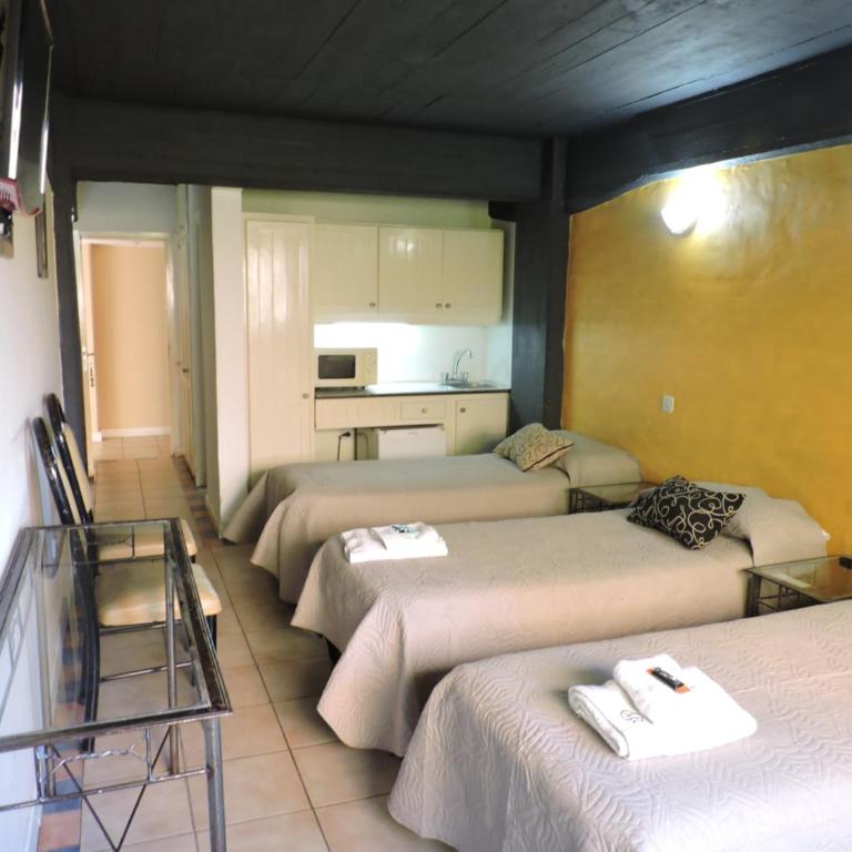 Plaza Milenium - Habitación cuádruple - 12
