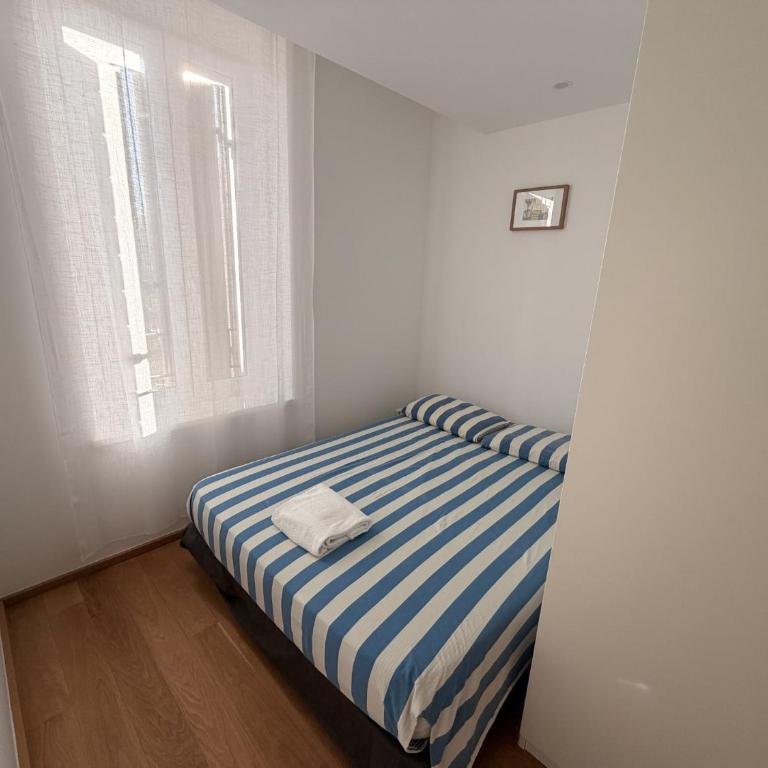 Petite maison dans la colline à 2kms de la mer - Maison 2 Chambres - 6