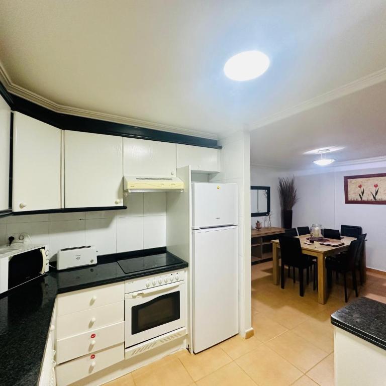 Bonito apartamento en la Playa Les Marines - Apartment mit 2 Schlafzimmern und Terrasse - 11