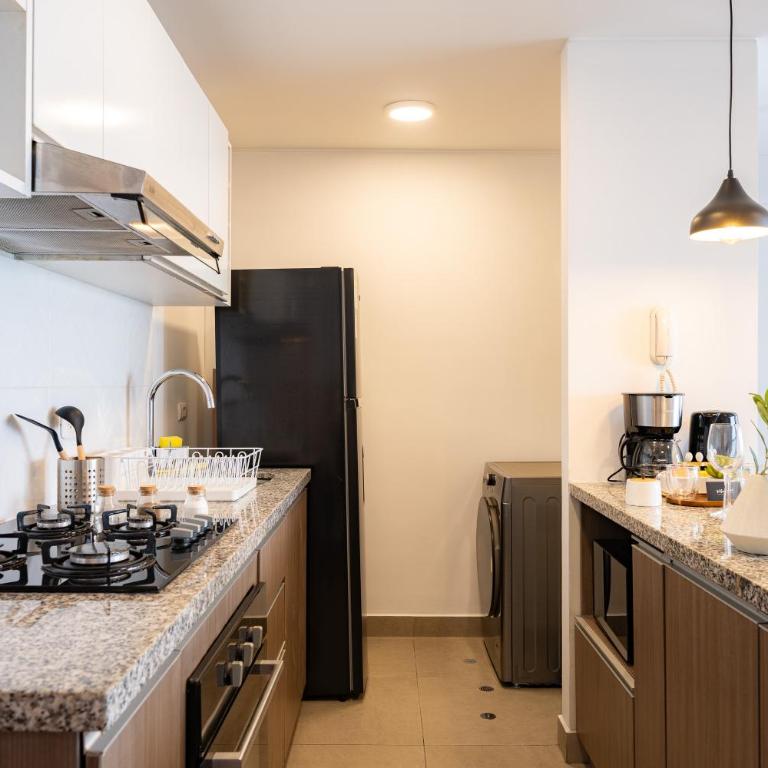 Bertolotto Apartments by Vibrant - Deluxe One-Bedroom Apartment with Ocean View - 12