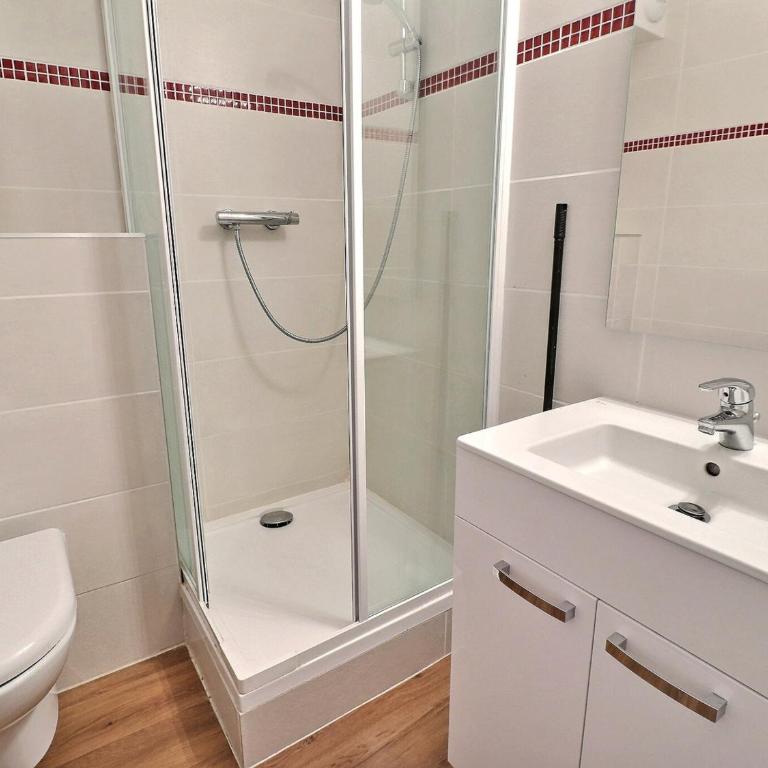 Confortable 2 Pièces, Skis aux Pieds, 4 Pers, Balcon Ouest - Appartement 1 Chambre - 5