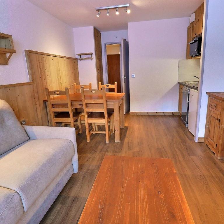 Confortable 2 Pièces, Skis aux Pieds, 4 Pers, Balcon Ouest - Appartement 1 Chambre - 6