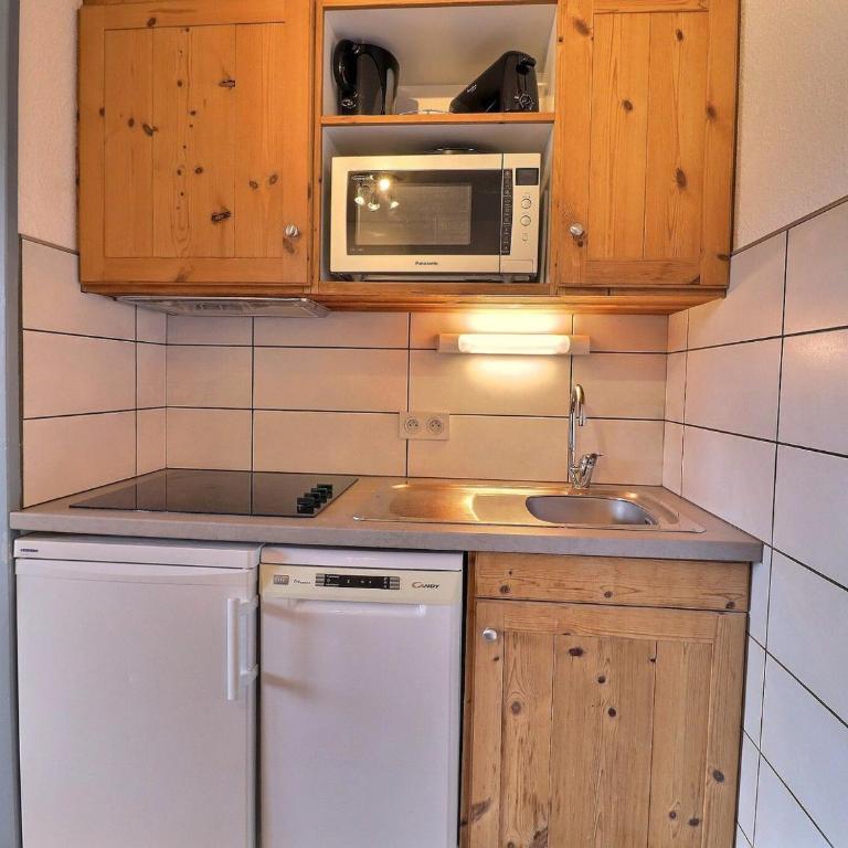 Confortable 2 Pièces, Skis aux Pieds, 4 Pers, Proche Commerces - Appartement 1 Chambre - 3