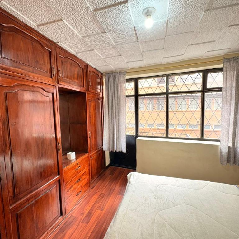 Aquí sito Nomas Es Cuenca - Habitación Doble con aseo compartido - 6
