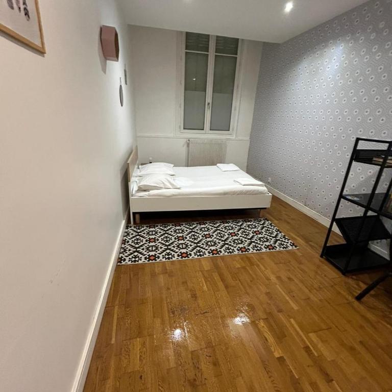 Grand Madrid - Pied-à-terre central Paris 8e 10P - Appartement - 14