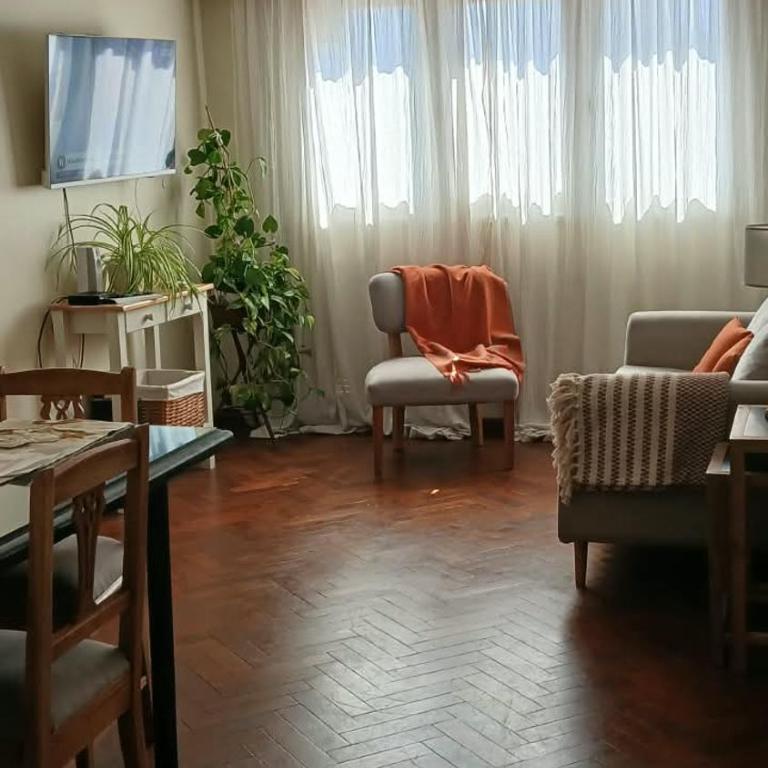 Departamento Caseros - Two-Bedroom Apartment - 5