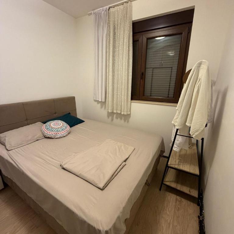 Mini House in the Center - Apartman sa 1 Spavaćom Sobom - 3