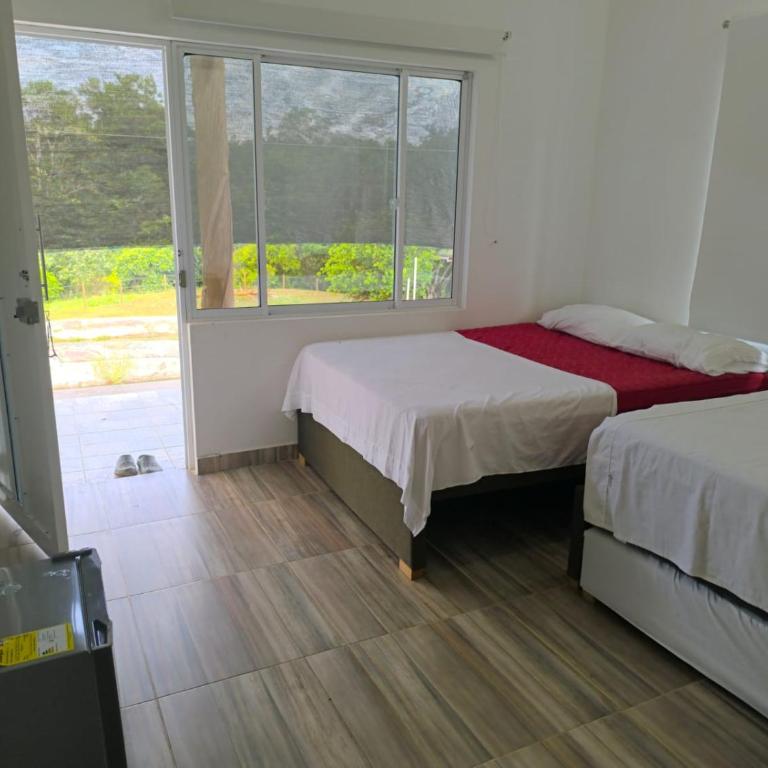 Posada campestre La Campiña - Habitación Triple con baño privado - 1