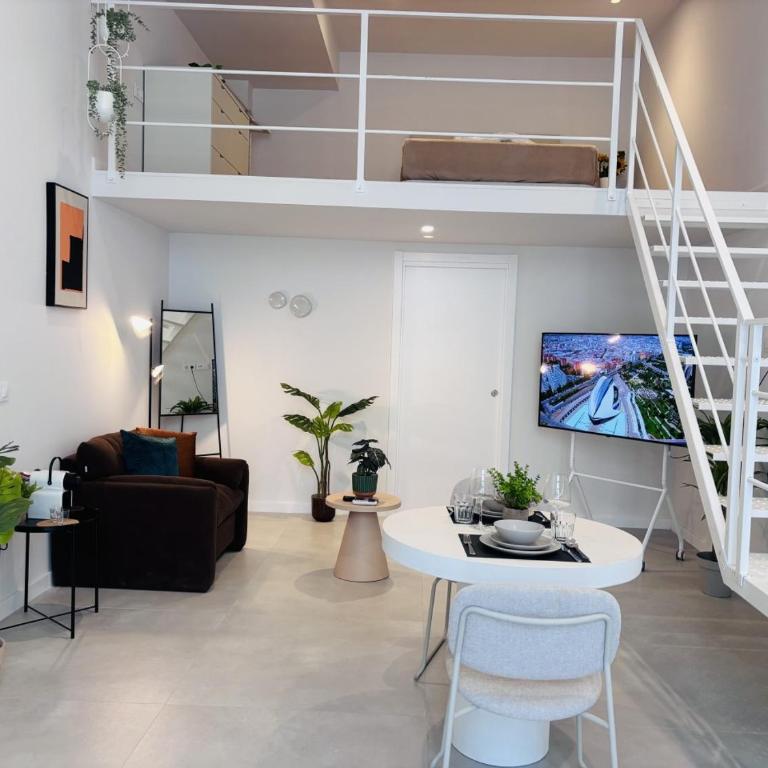 Loft Valencia PIVA - Direct Entry Nou Moles Bioparc Area - Duplex Studio - 9