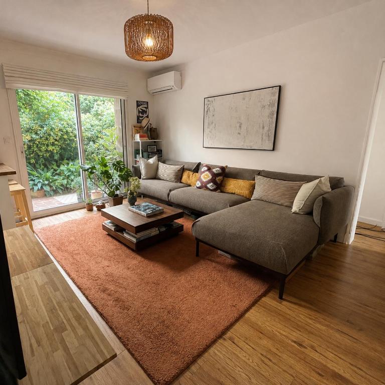 Your Peaceful Cannes Home - Comfort, AC & Free Parking - Apartamento de 2 dormitorios con terraza - 2