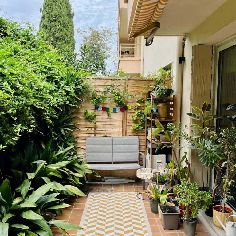 Your Peaceful Cannes Home - Comfort, AC & Free Parking - Apartamento de 2 dormitorios con terraza - 9