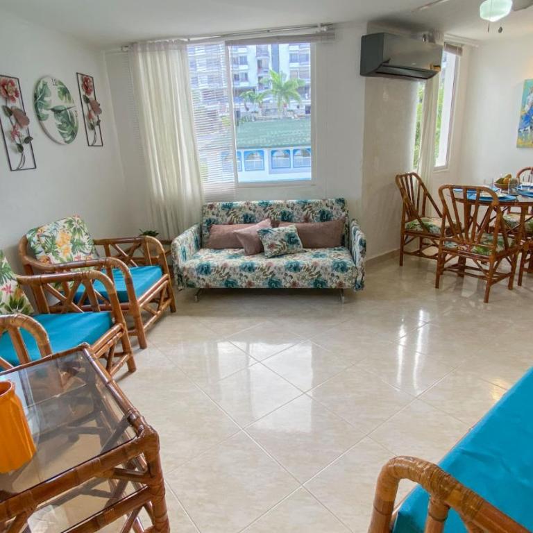 Casa Guadua - Apartamento con piscina y tobogán en El Rodadero - Apartamento Clásico - 11