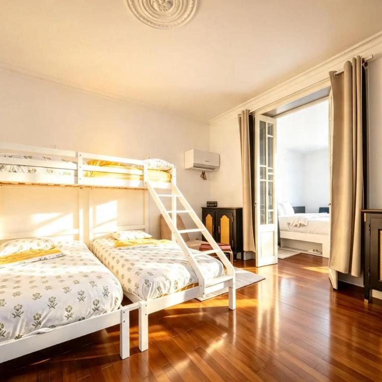 Maison au cœur de Saumur Cour privée Parking gratuit Wi-Fi - Appartement 2 Chambres - 17
