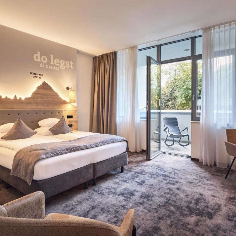 Best Western Hotel Arabellapark Muenchen - Executive Junior Suite mit ebenerdiger Dusche und Balkon - 5
