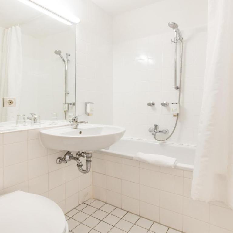 Sure Hotel by Best Western Muenchen Hauptbahnhof - Habitación Triple Familiar - 1